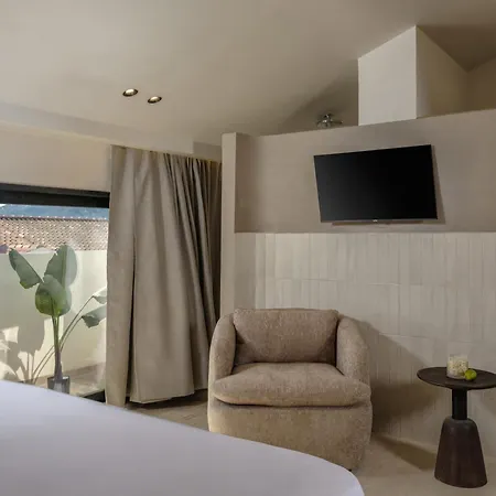 Blush - Crema - Leopard Appartement